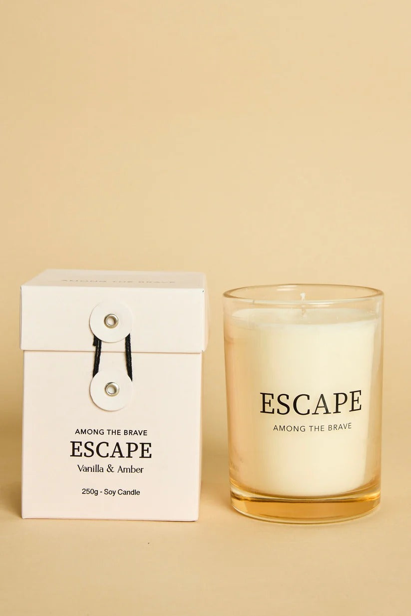 Escape Vanilla + Amber 250g Soy Candle
