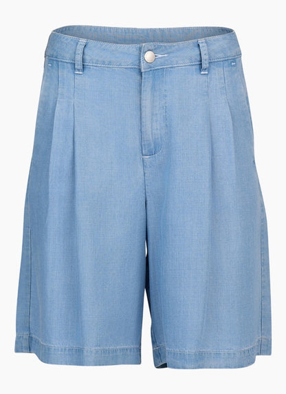 Naomi Short Light Blue