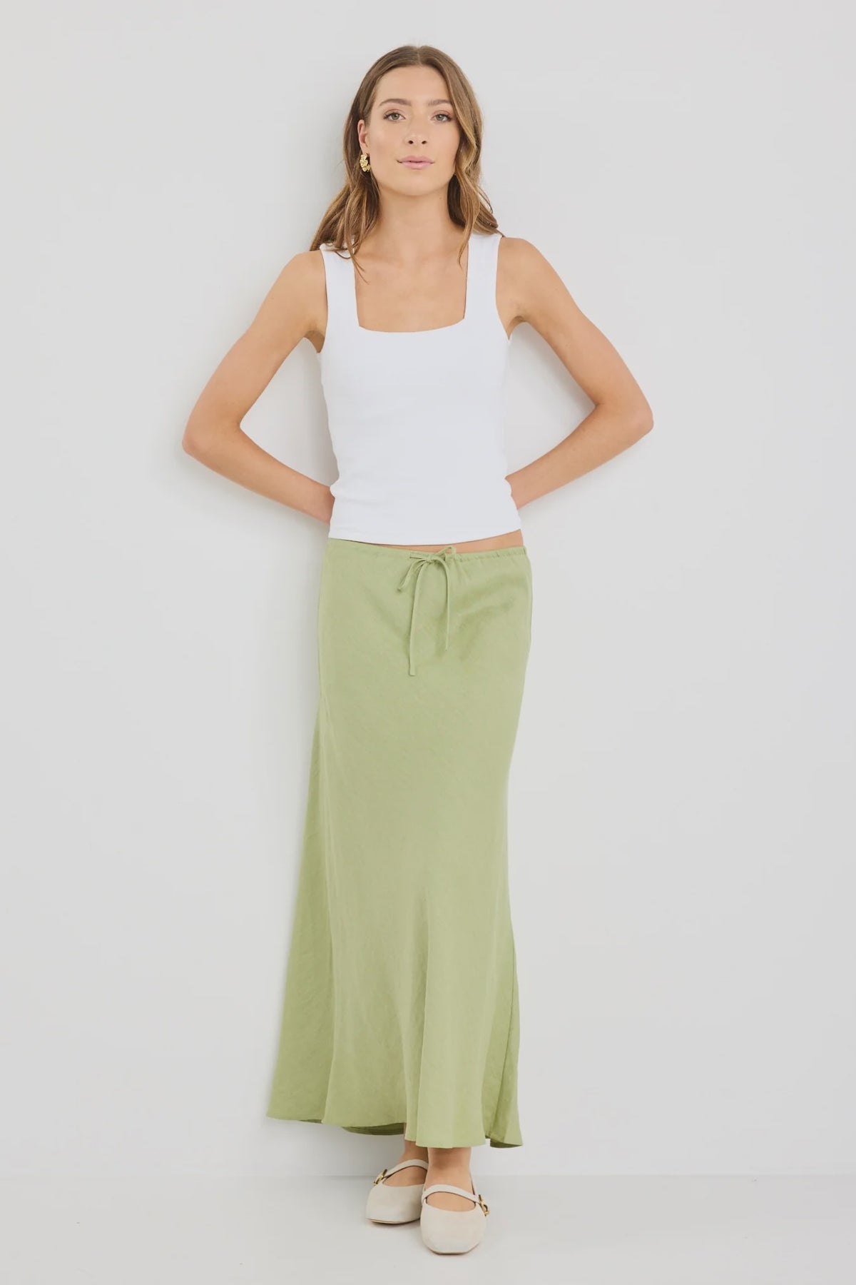Summit Moss Linen Skirt