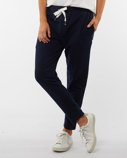 The Lobby Pant Navy